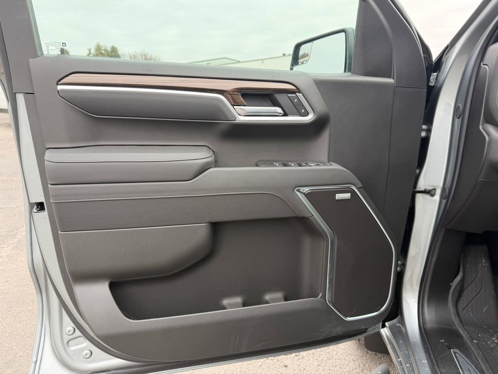 2026 Chevrolet Silverado 1500 RST - Photo 15