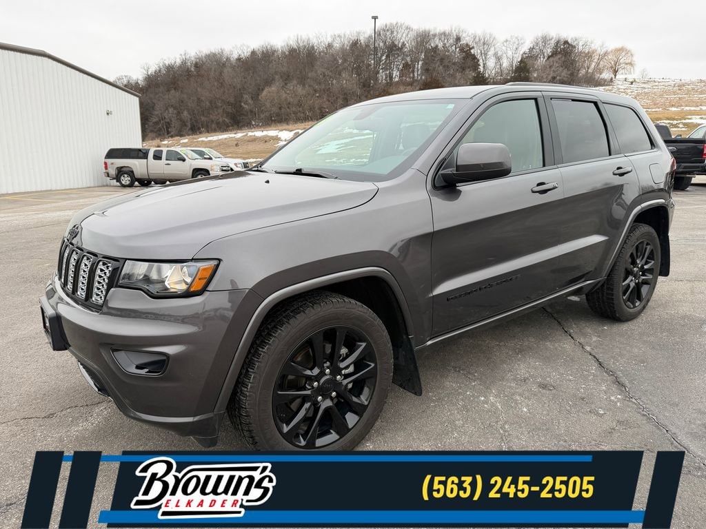 2018 Jeep Grand Cherokee Altitude 4WD's photo