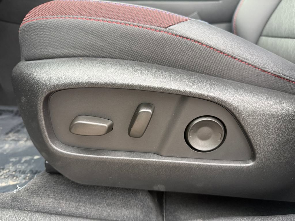 2026 Chevrolet Equinox RS - Photo 18