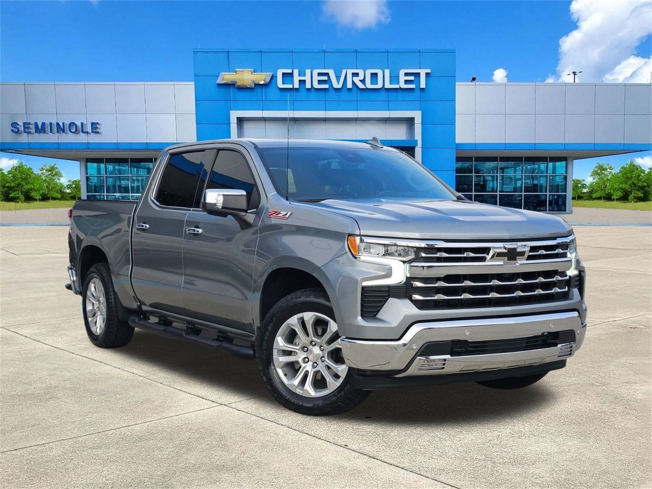 2024 Chevrolet Silverado 1500 LTZ's photo