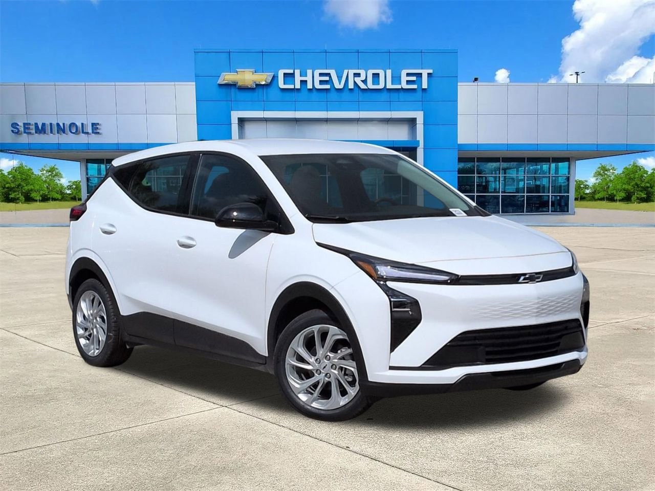 2027 Chevrolet Bolt EV LT Auto's photo