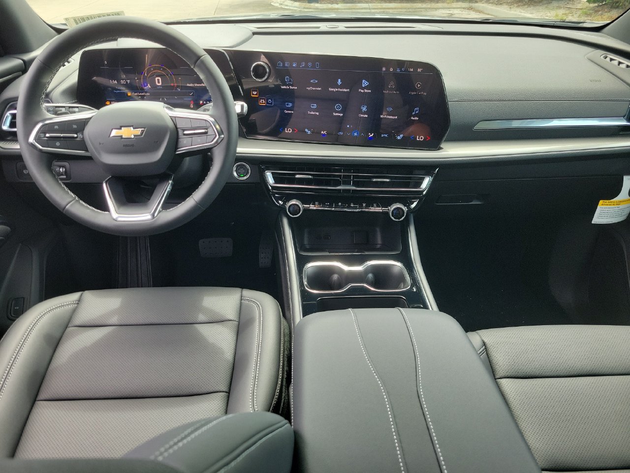 2027 Chevrolet Traverse LT - Photo 11