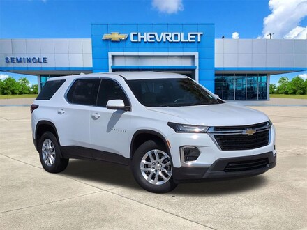 2023 Chevrolet Traverse LS SUV