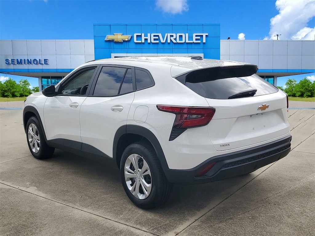 Used 2026 Chevrolet Trax LS SUV