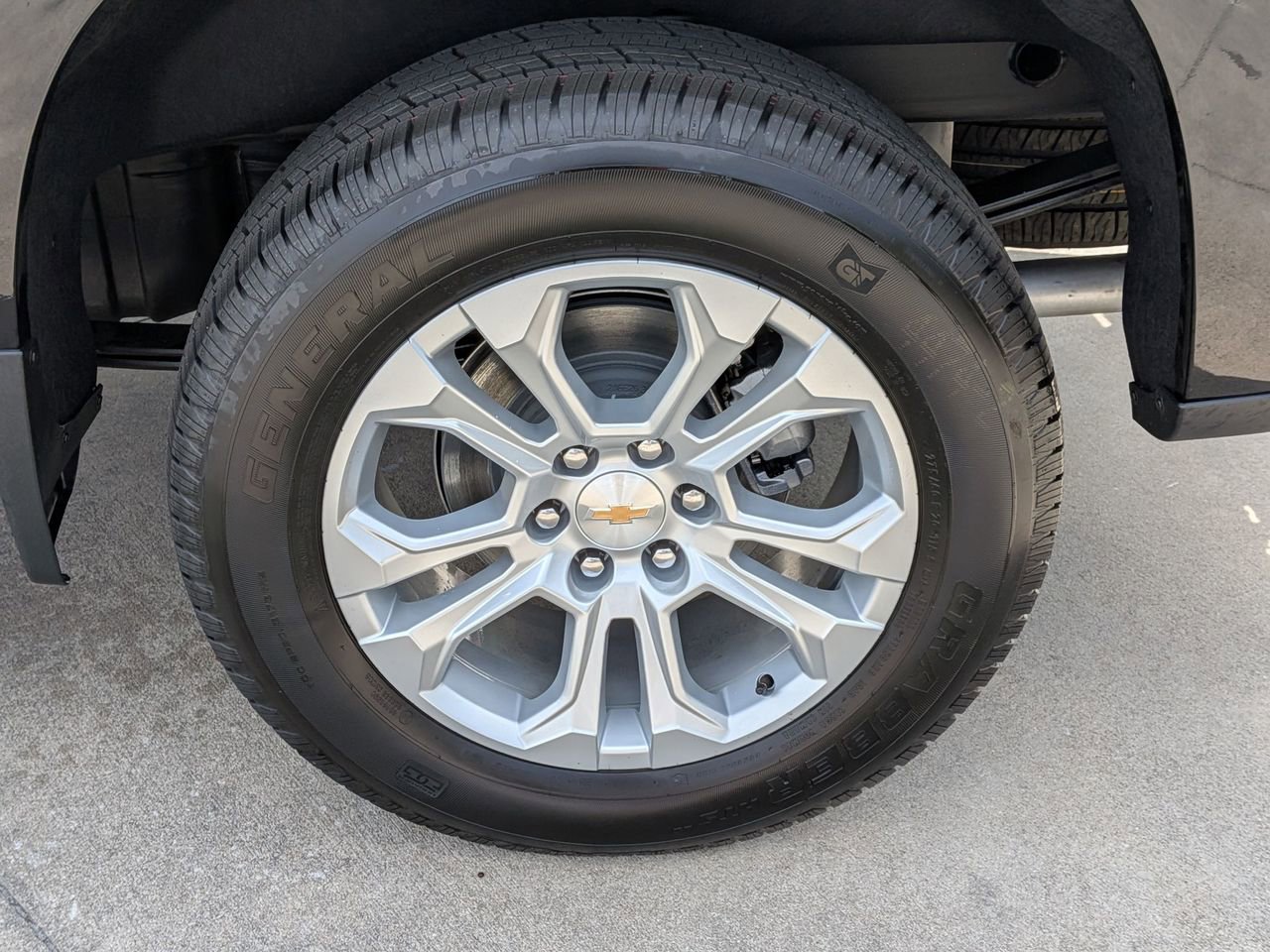 2026 Chevrolet Silverado 1500 LTZ - Photo 27