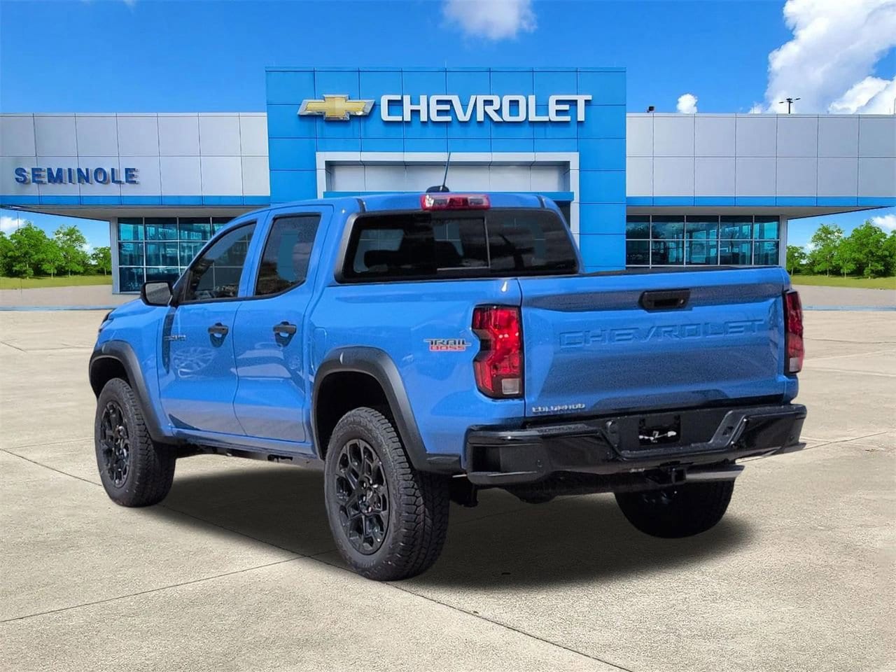 2026 Chevrolet Colorado Trail Boss - Photo 3