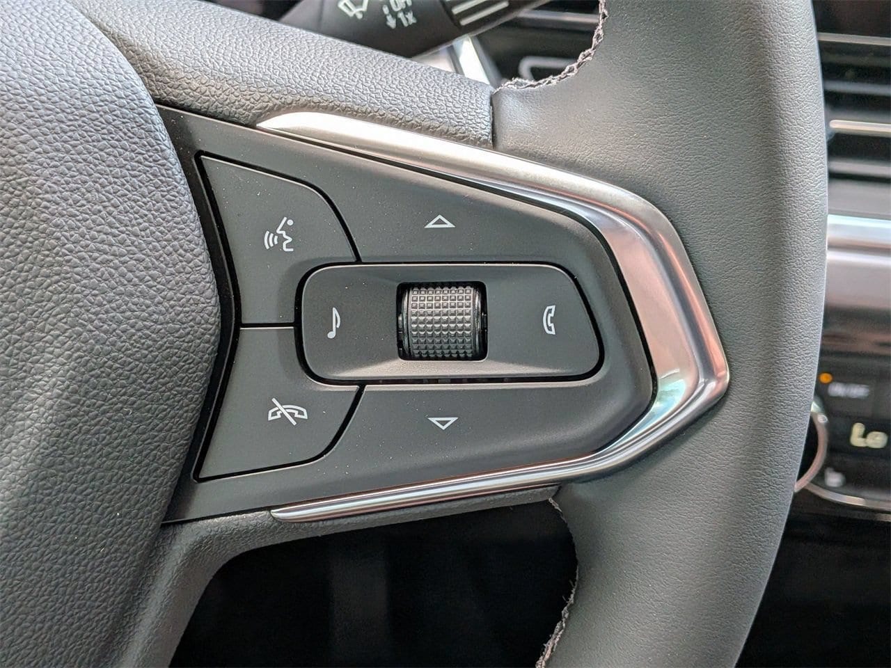 2026 Chevrolet Trax Activ - Photo 13