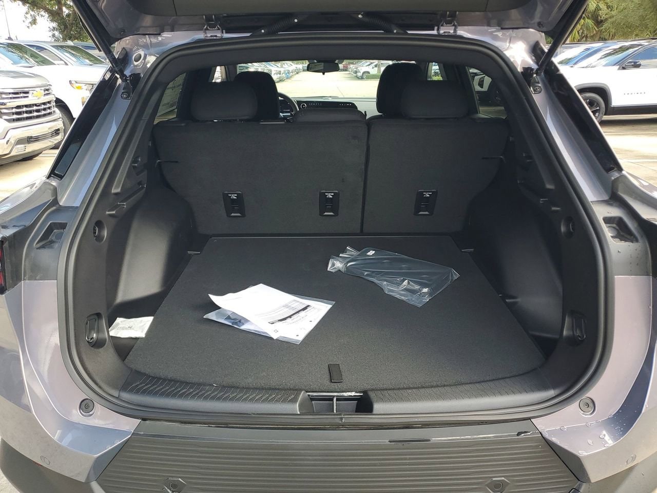 2026 Chevrolet Equinox EV 1LT - Photo 7