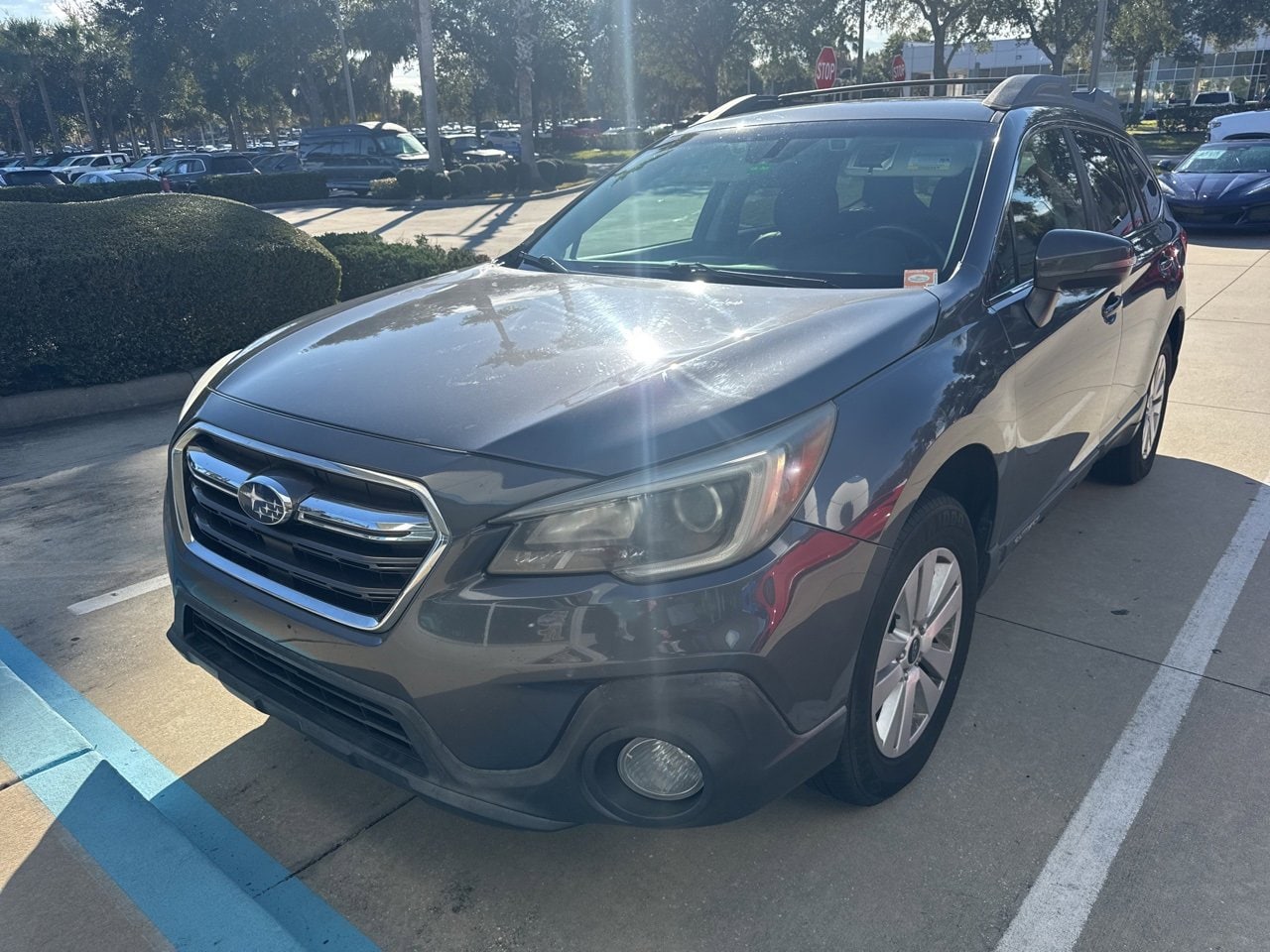 2018 Subaru Outback Premium's photo