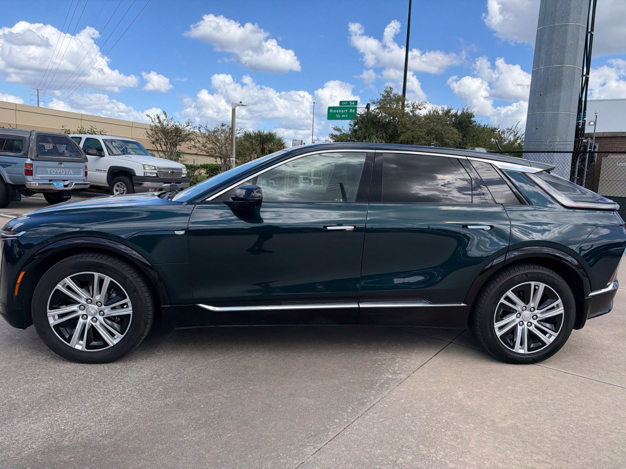 Used 2024 Cadillac LYRIQ Tech with VIN 1GYKPMRK1RZ142764 for sale in Sanford, FL