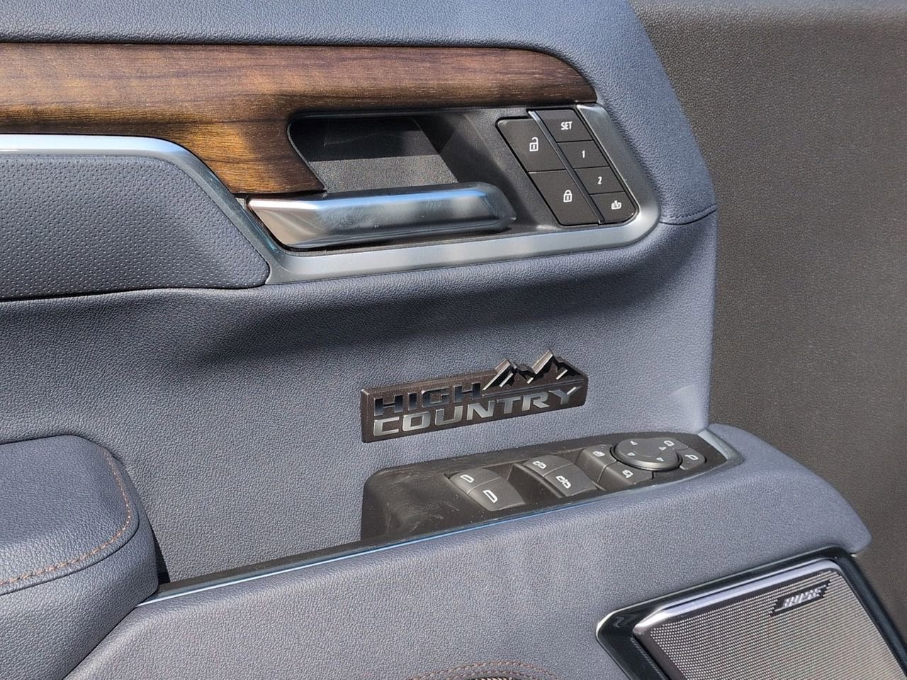 2026 Chevrolet Silverado 1500 High Country - Photo 9