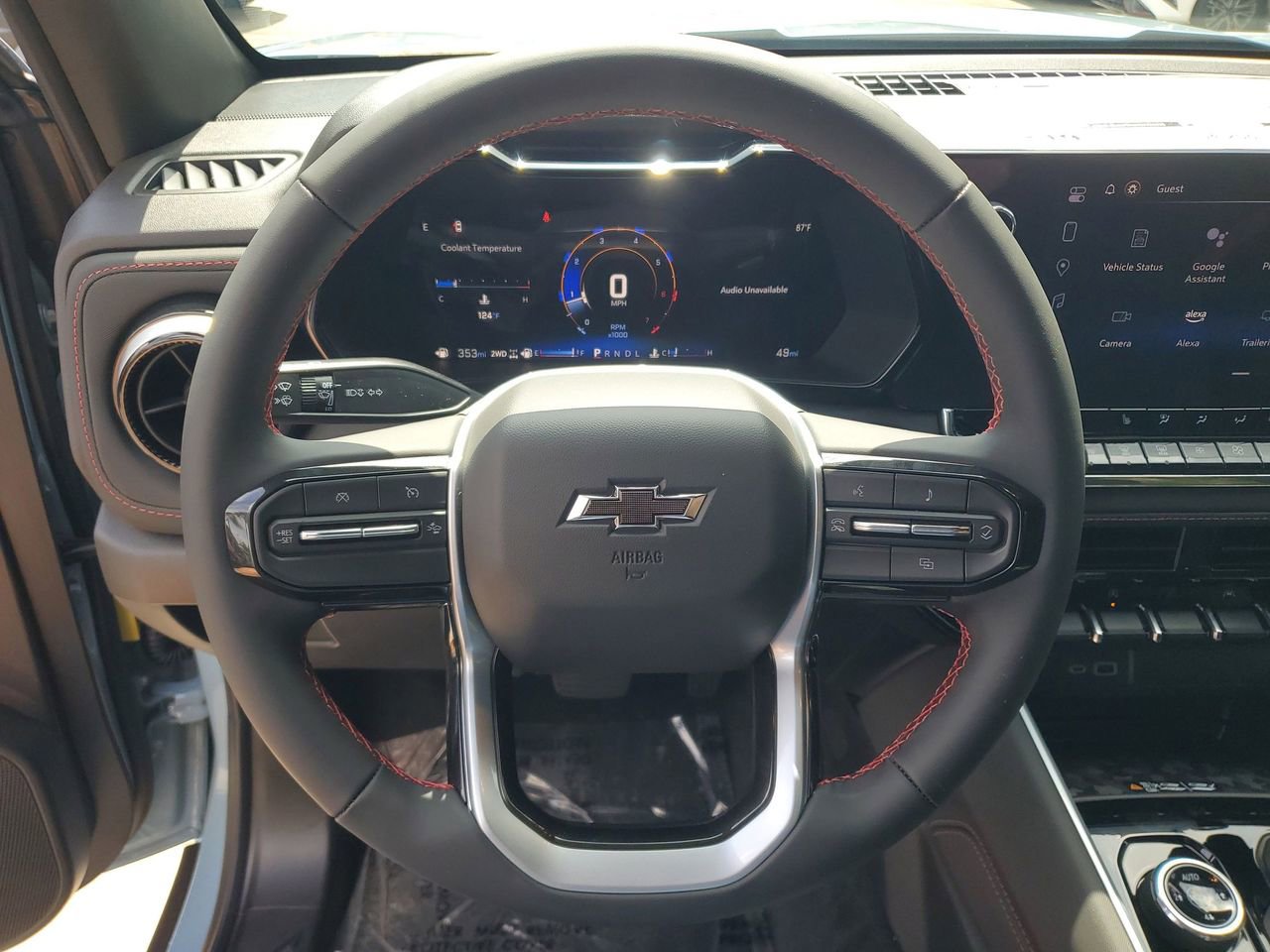 2025 Chevrolet Colorado Z71 - Photo 18