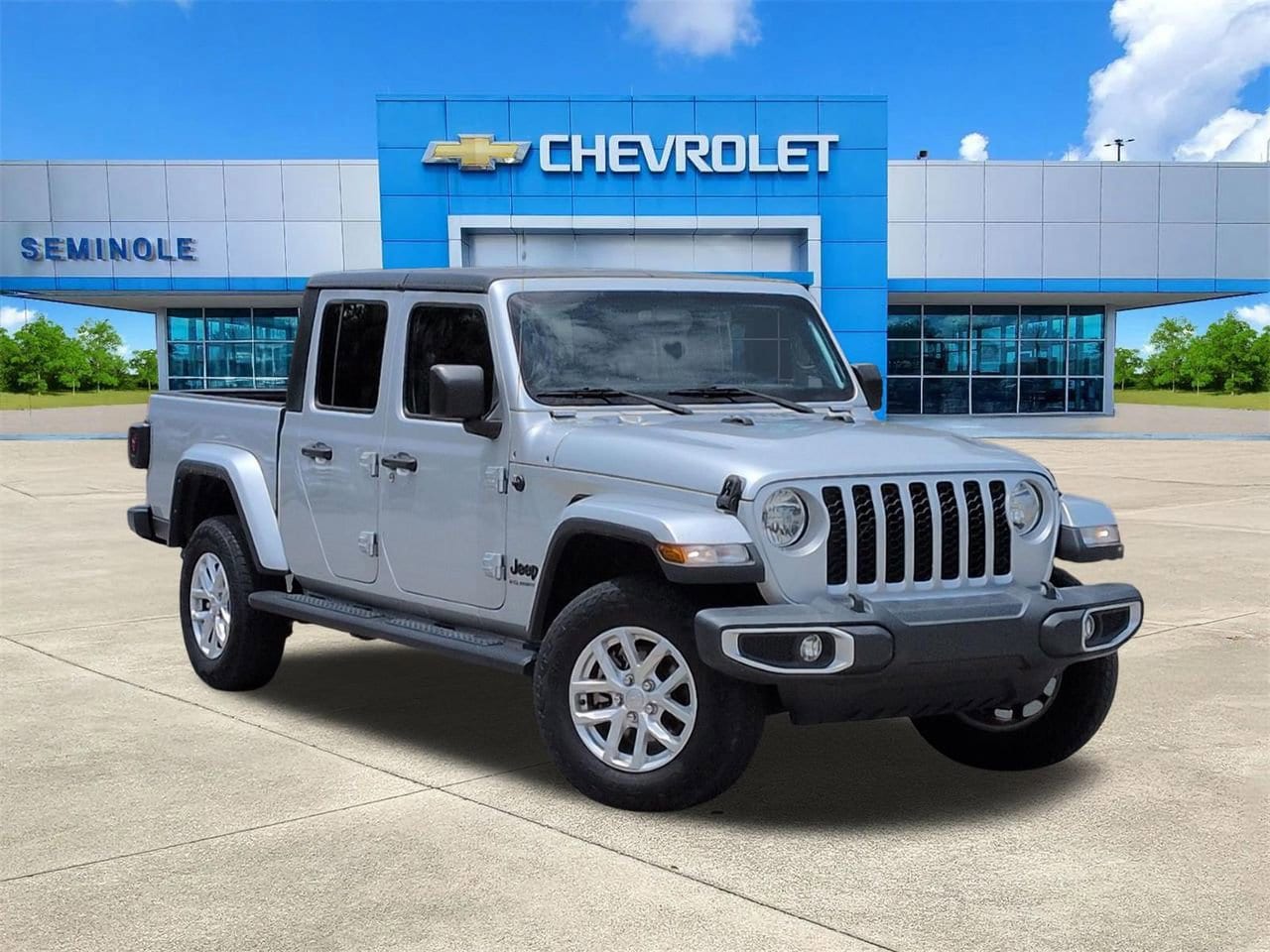 2023 Jeep Gladiator Sport S's photo