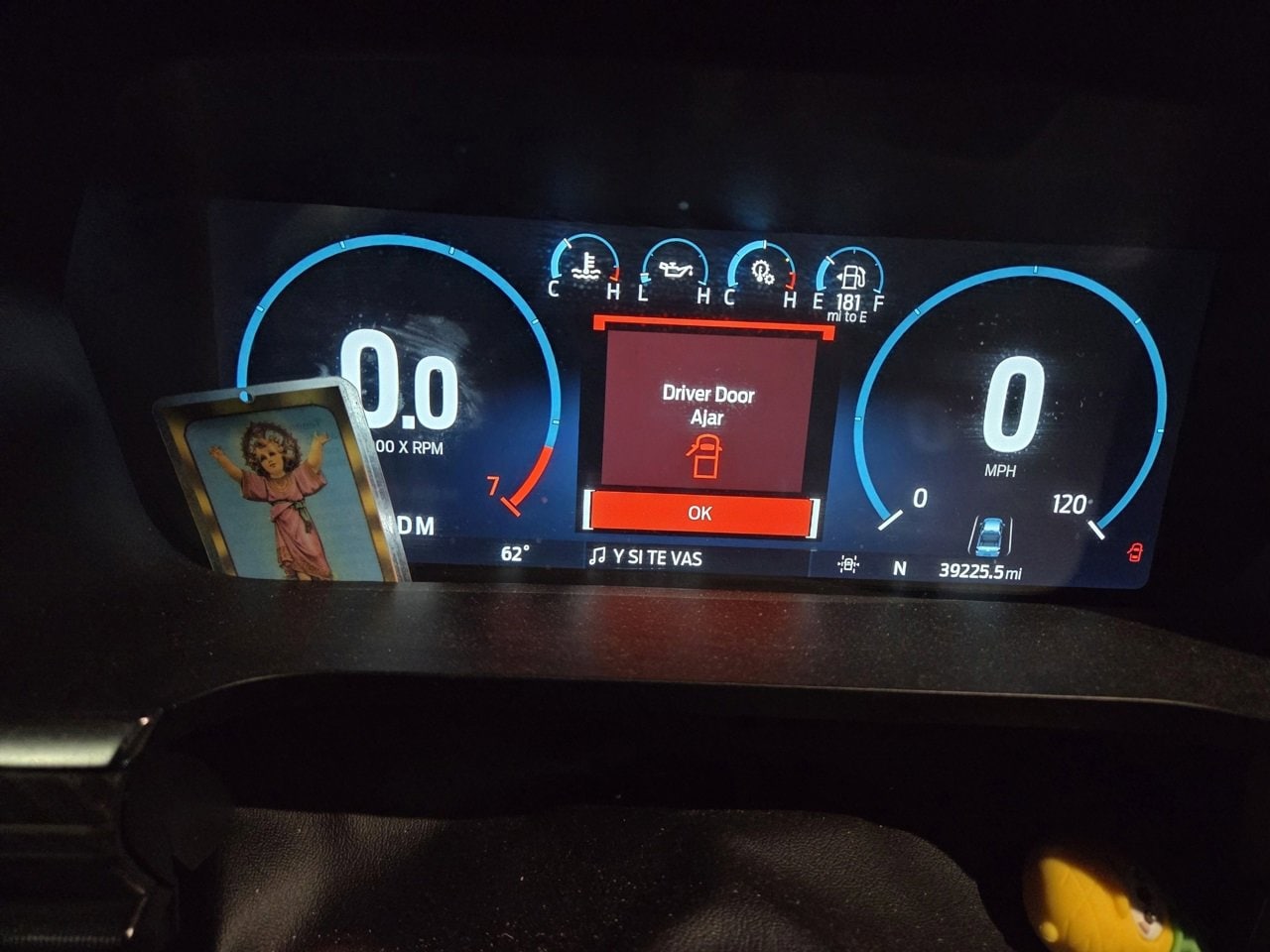 2022 Ford F-150 Platinum's photo