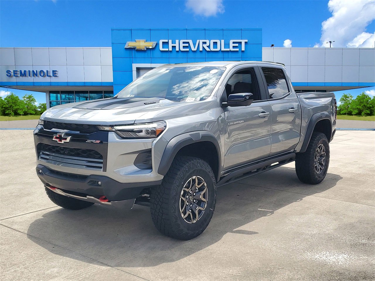 2026 Chevrolet Colorado ZR2 photo 2