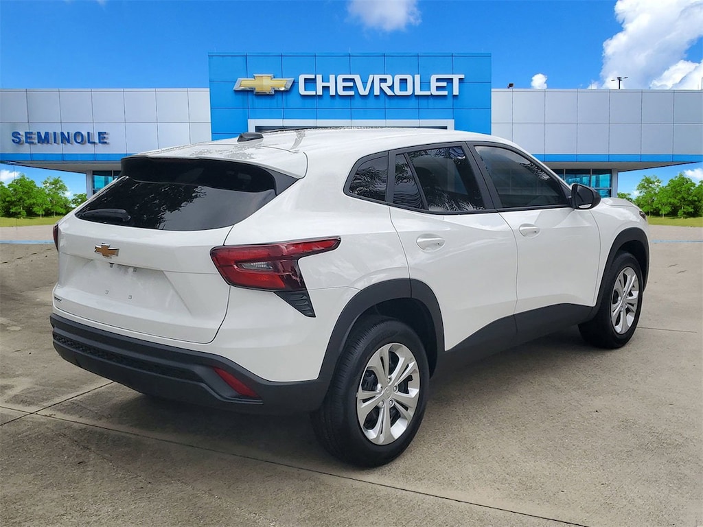 Used 2026 Chevrolet Trax LS SUV