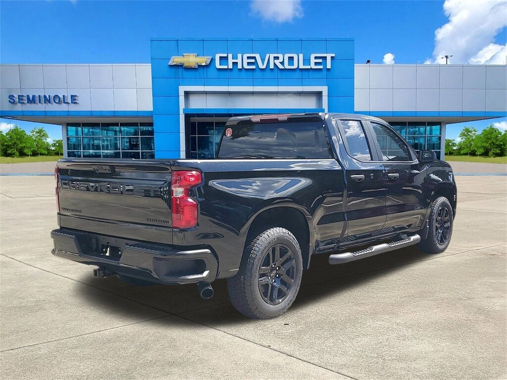 New 2025 Chevrolet Silverado 1500 Custom Truck Double Cab