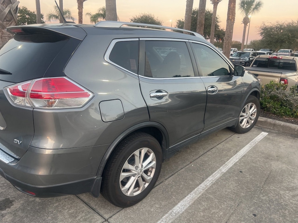 Used 2015 Nissan Rogue SV SUV