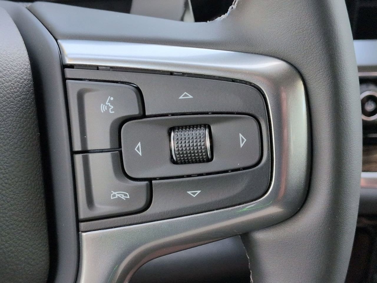 2026 Chevrolet Silverado 1500 LT - Photo 12