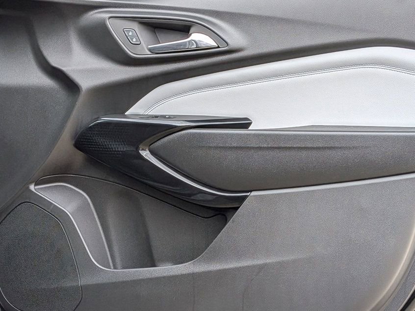 2026 Chevrolet Trax LT - Photo 21