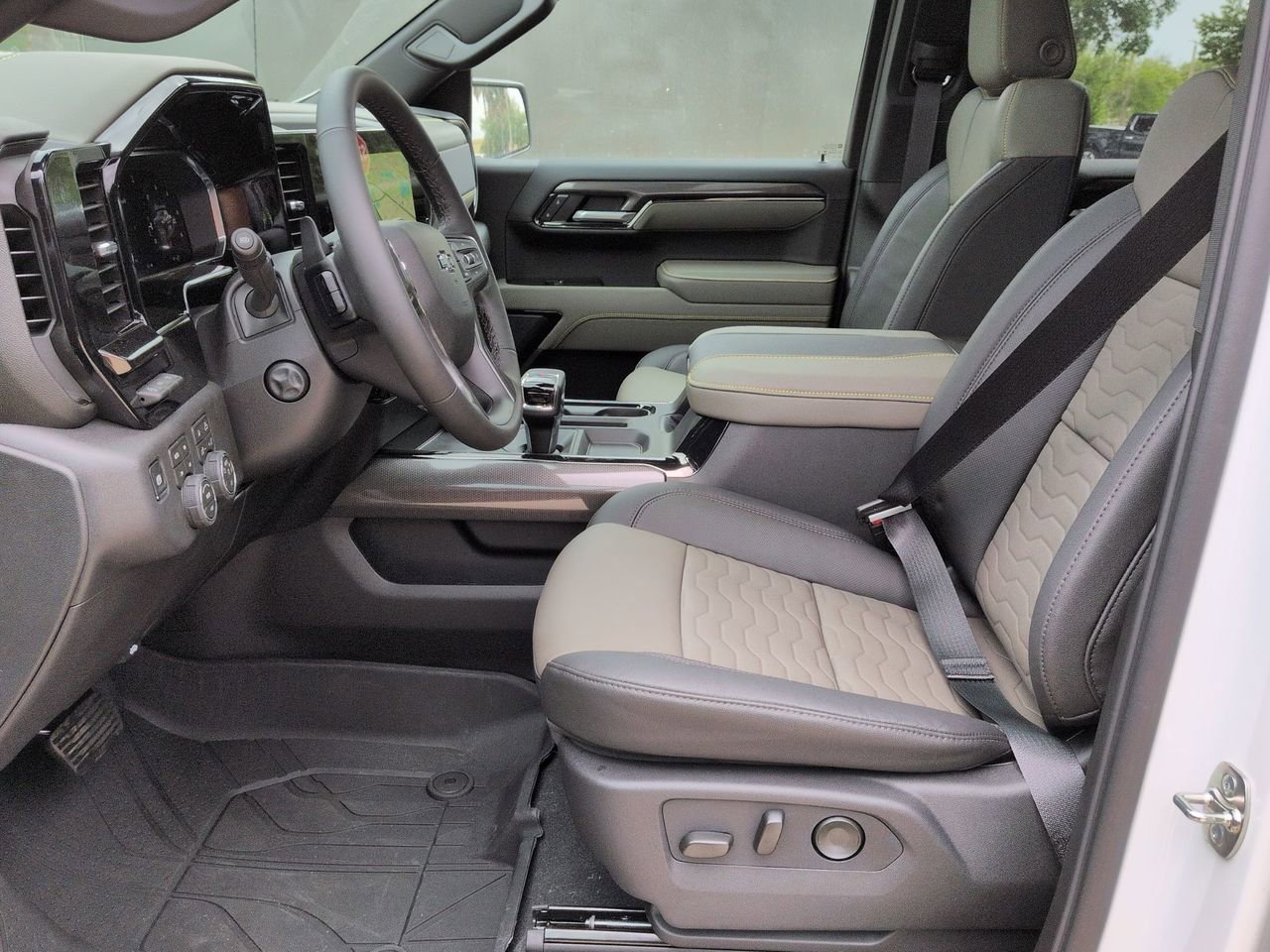 2026 Chevrolet Silverado 1500 ZR2 - Photo 19