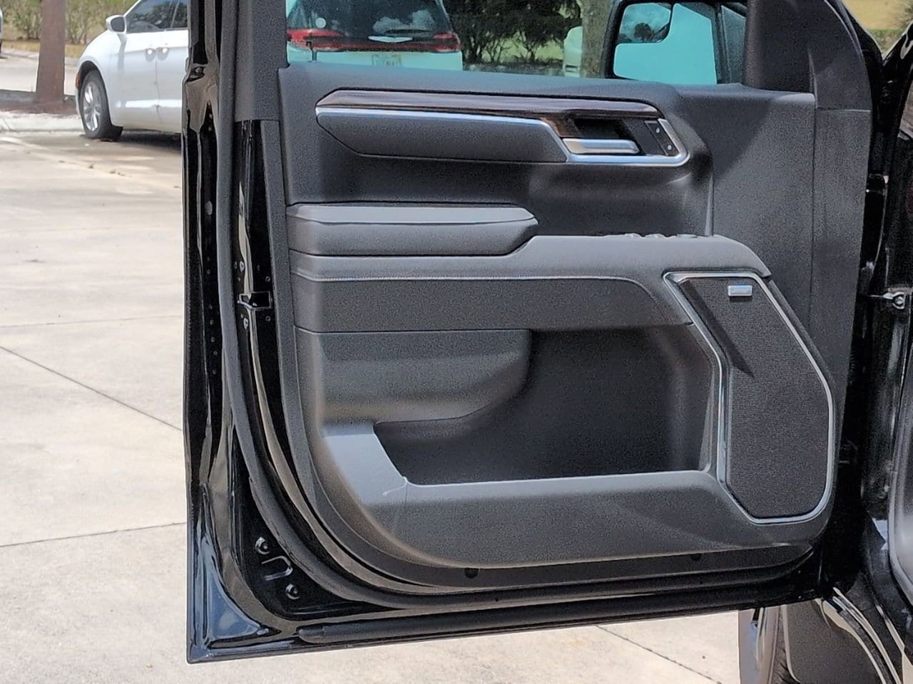 2026 Chevrolet Silverado 1500 RST - Photo 8