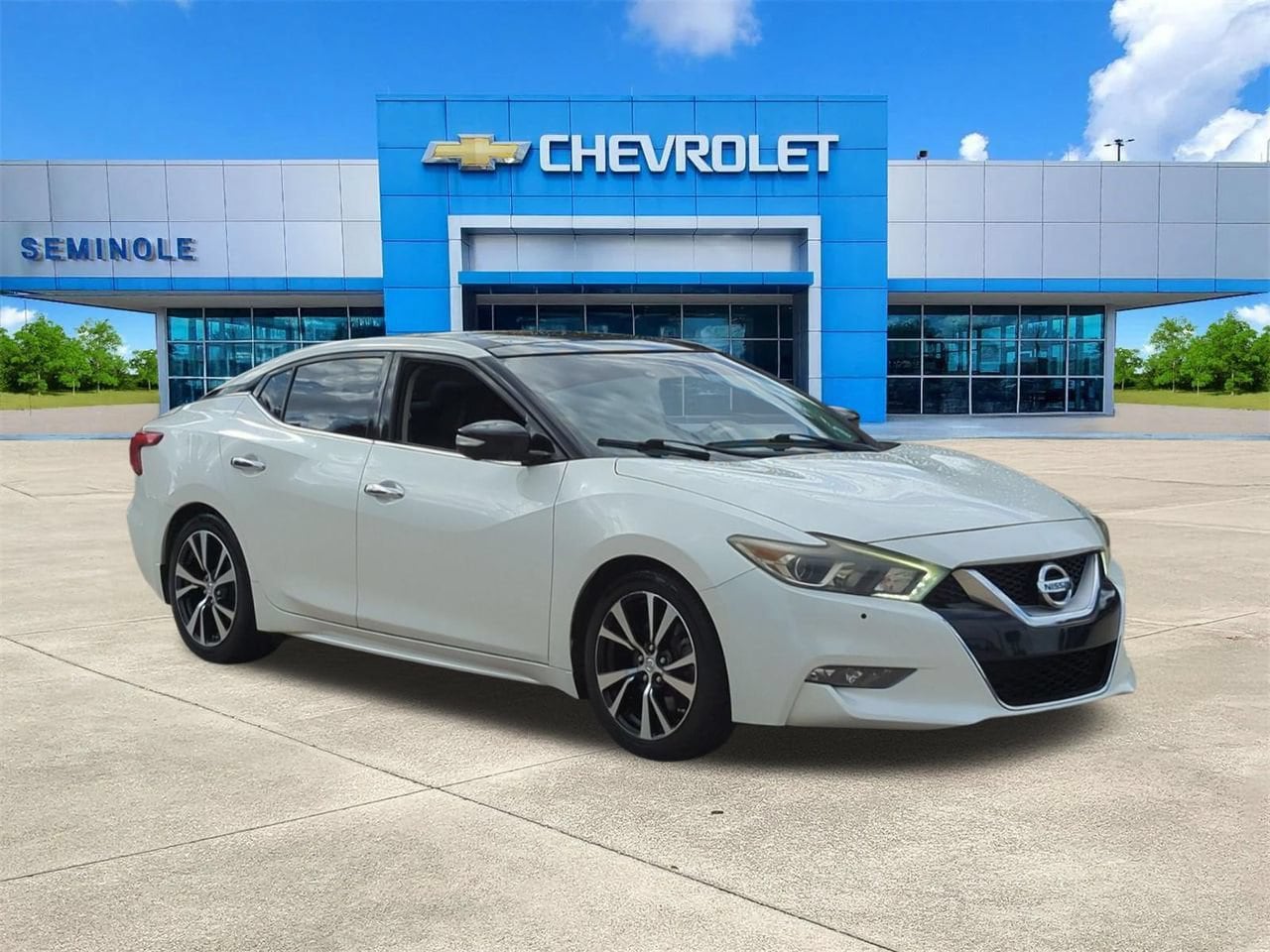 White 2017 Nissan Maxima Sedan Front-Wheel Drive Automatic
