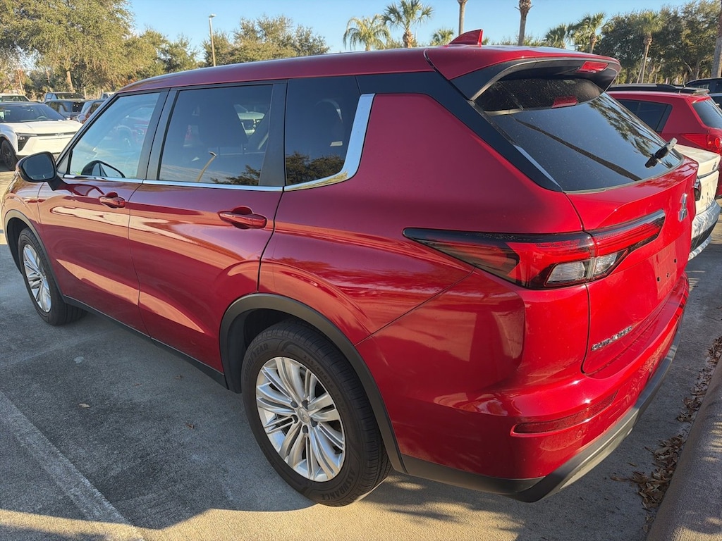 Used 2022 Mitsubishi Outlander ES 2.5 S-AWC CUV