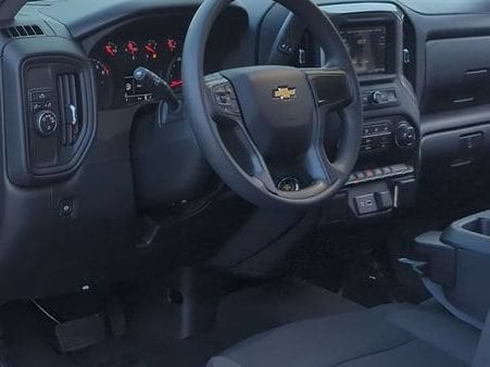 2026 Chevrolet Silverado 1500 Custom - Photo 9