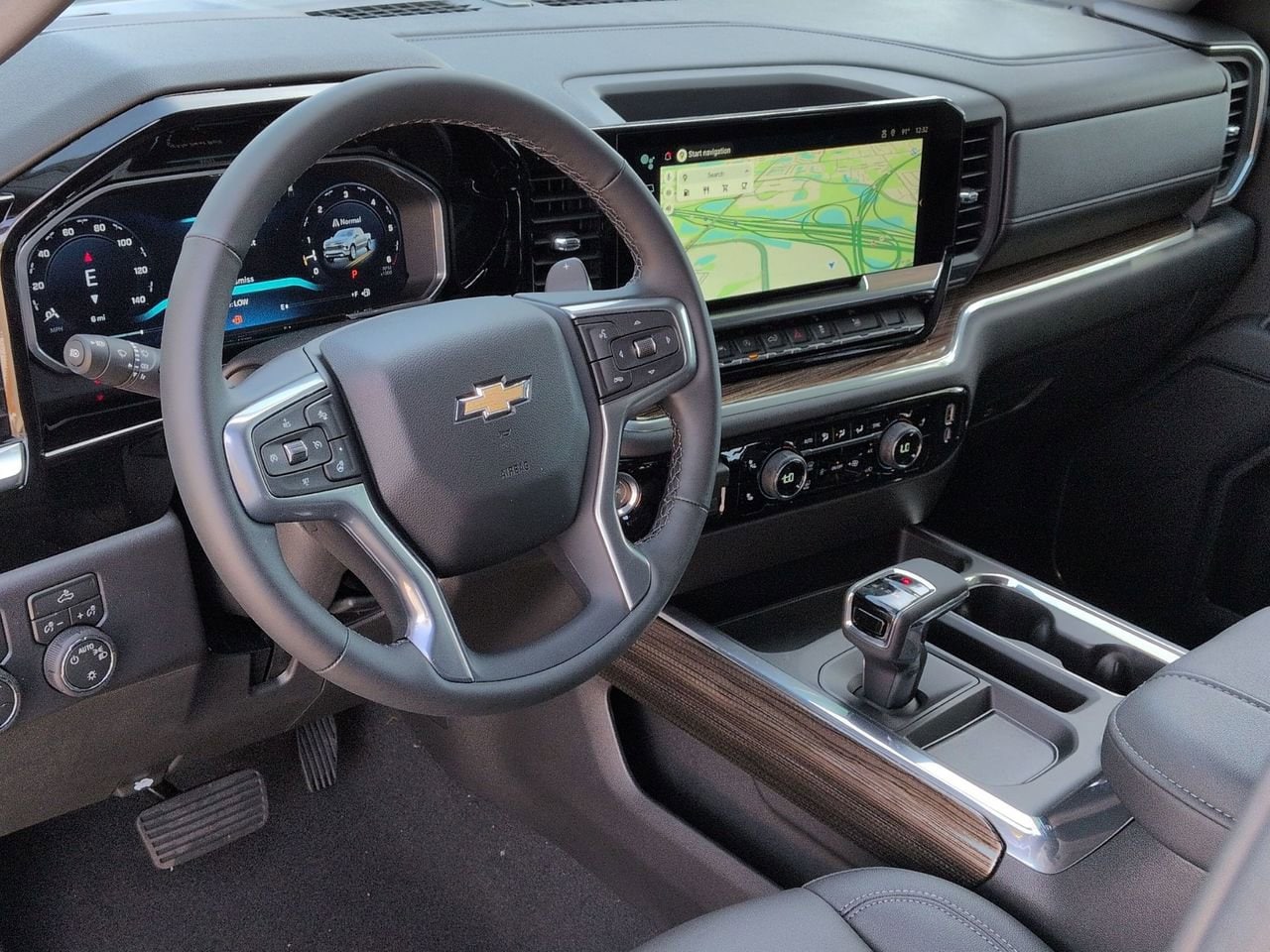 2026 Chevrolet Silverado 1500 LT - Photo 9