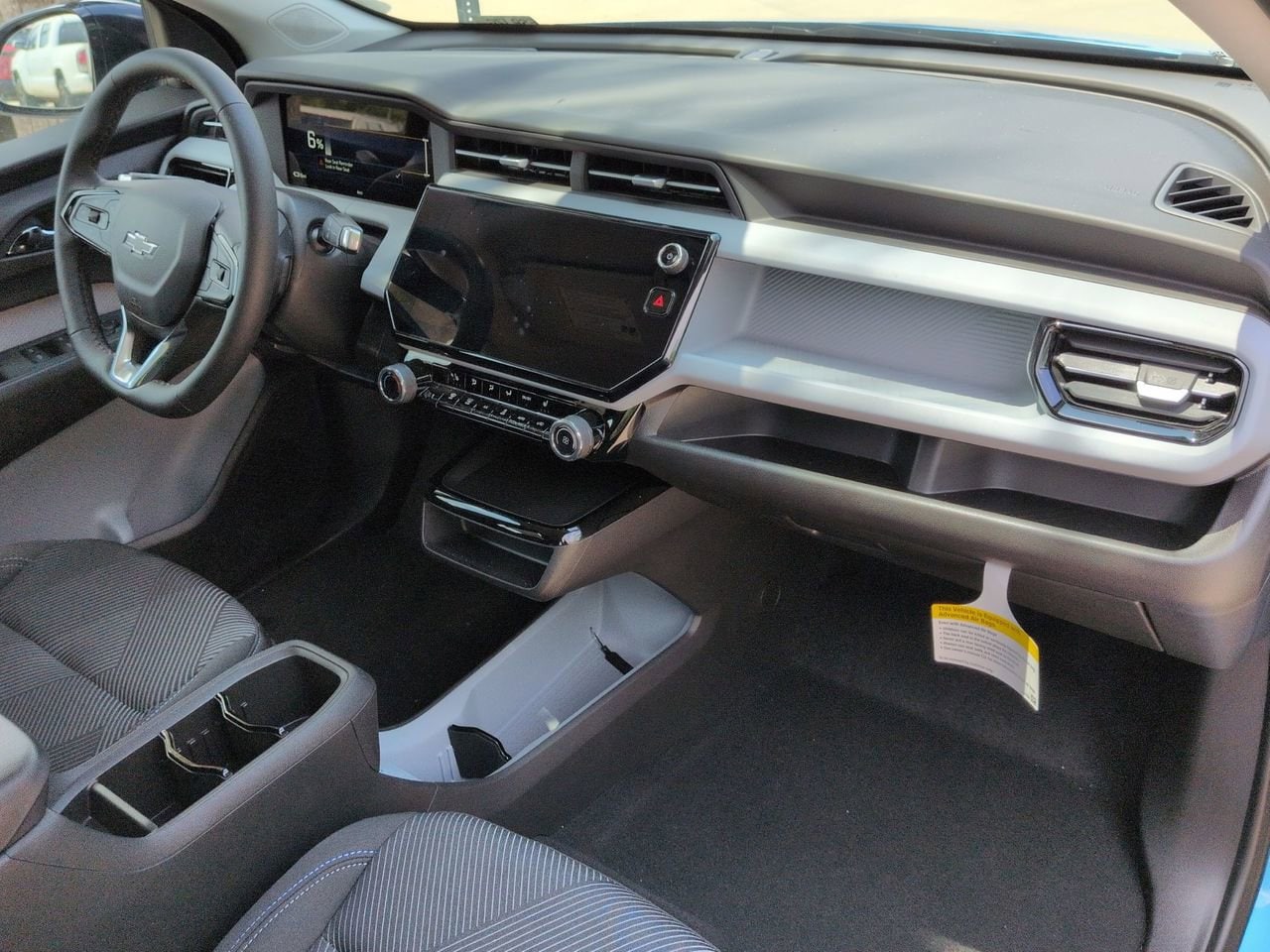 2027 Chevrolet Bolt LT - Photo 25