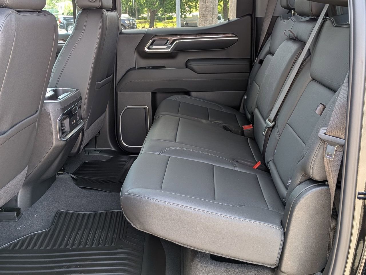 2026 Chevrolet Silverado 1500 LTZ - Photo 22