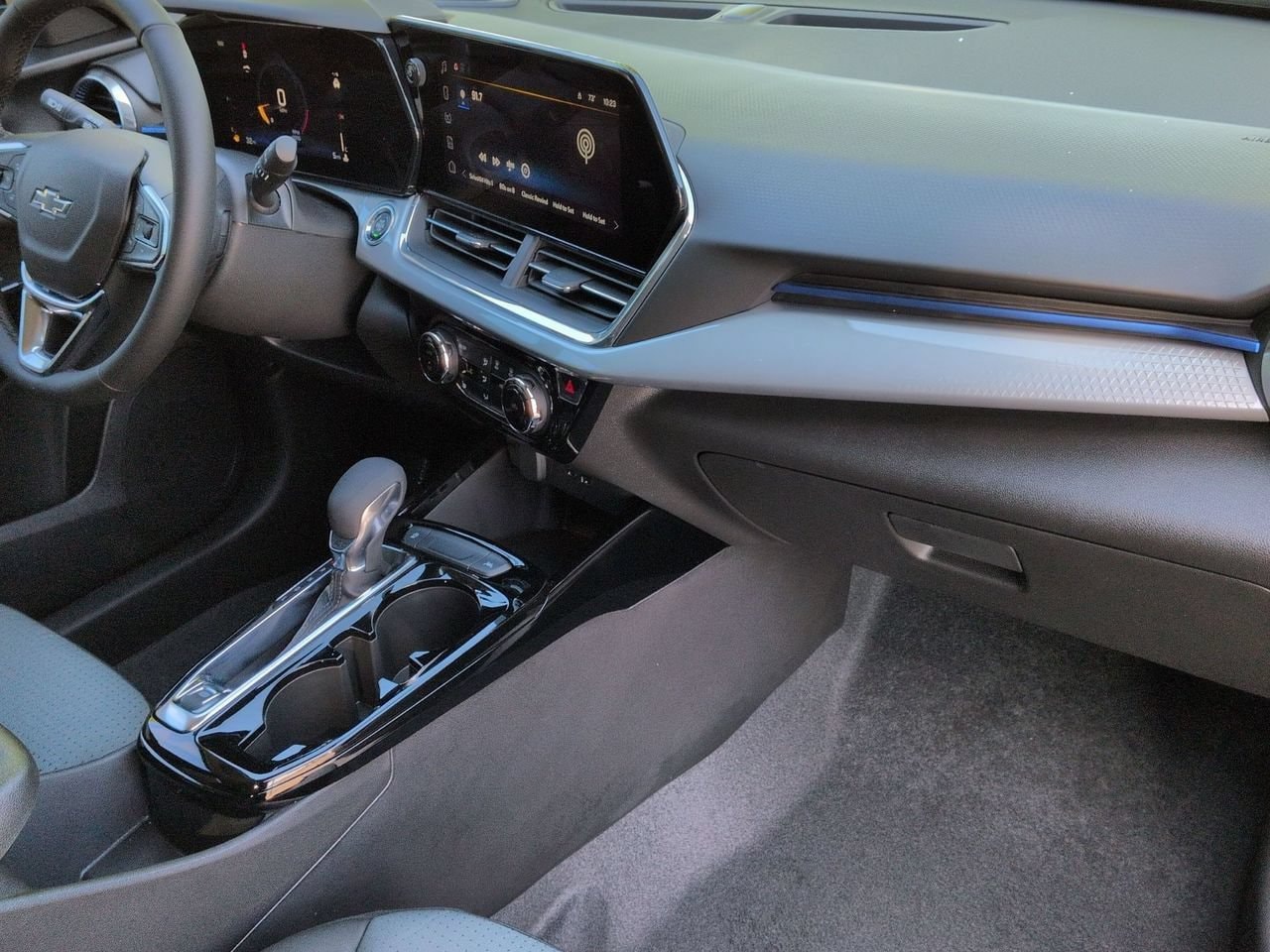 2026 Chevrolet Trax LT - Photo 26