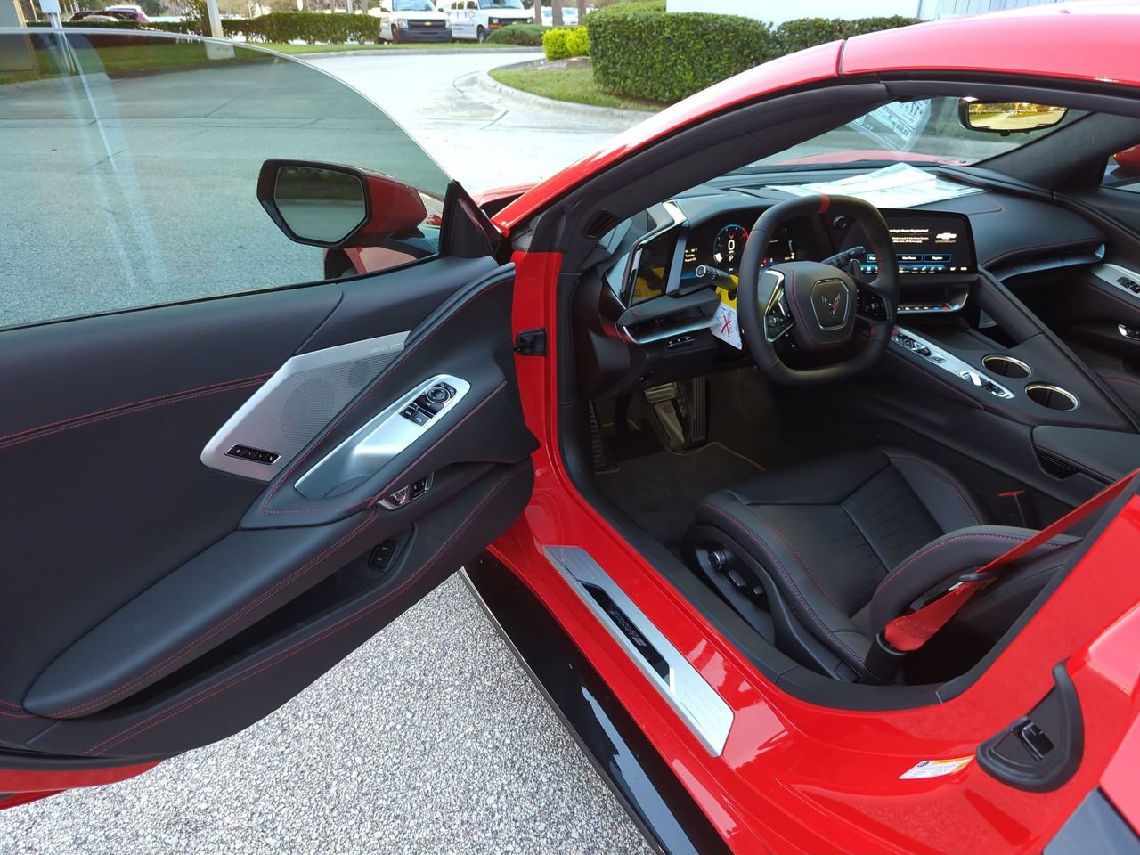 2027 Chevrolet Corvette 3LT - Photo 7