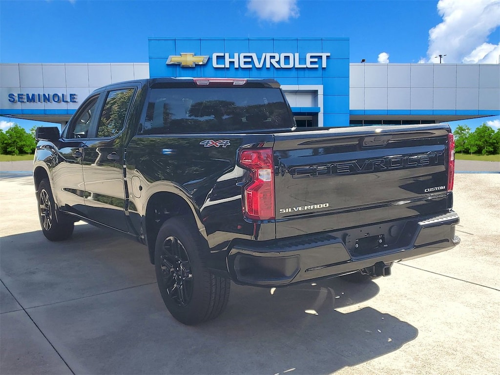 New 2026 Chevrolet Silverado 1500 Custom Truck Crew Cab
