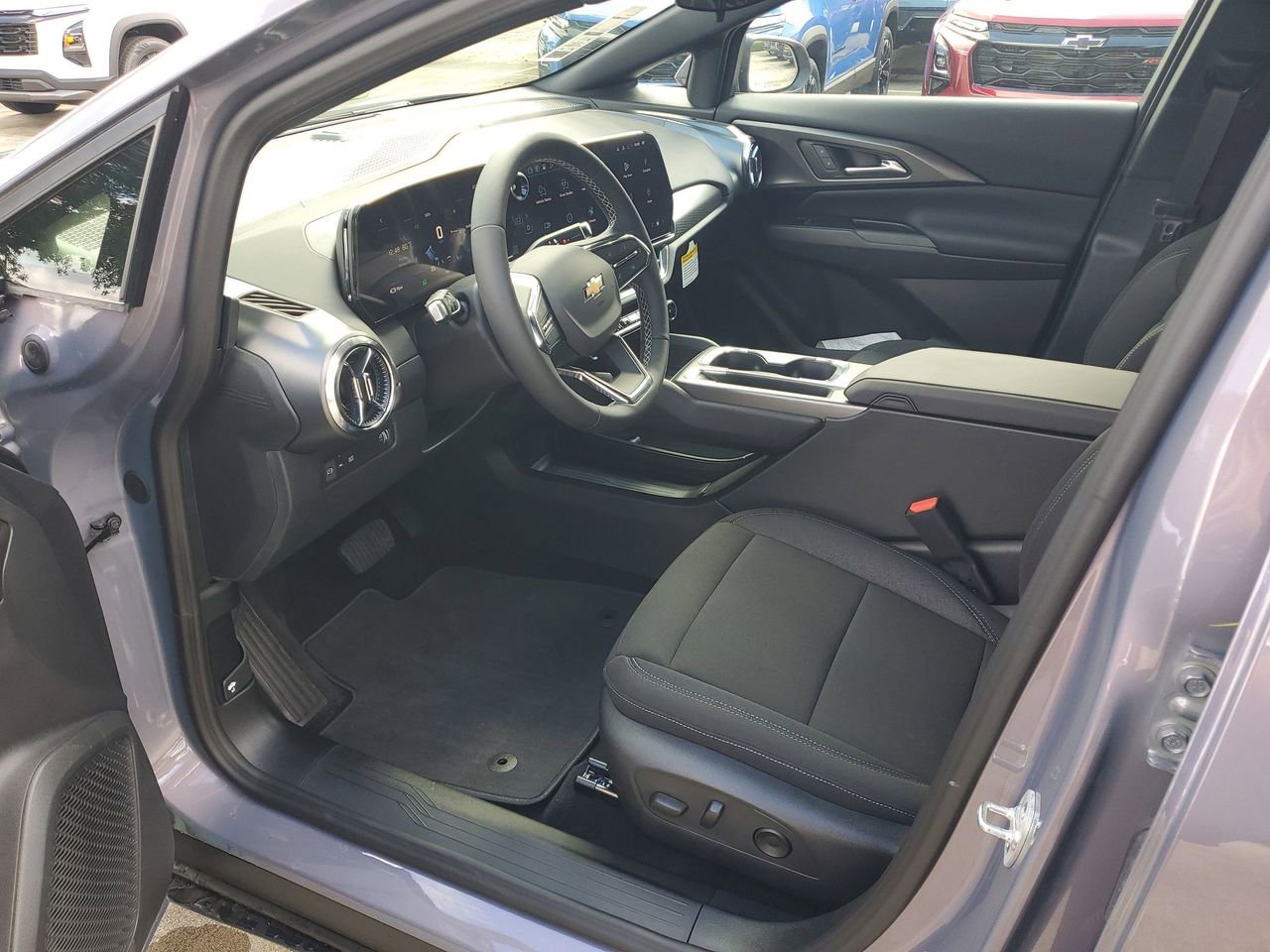 2026 Chevrolet Equinox EV 1LT - Photo 15