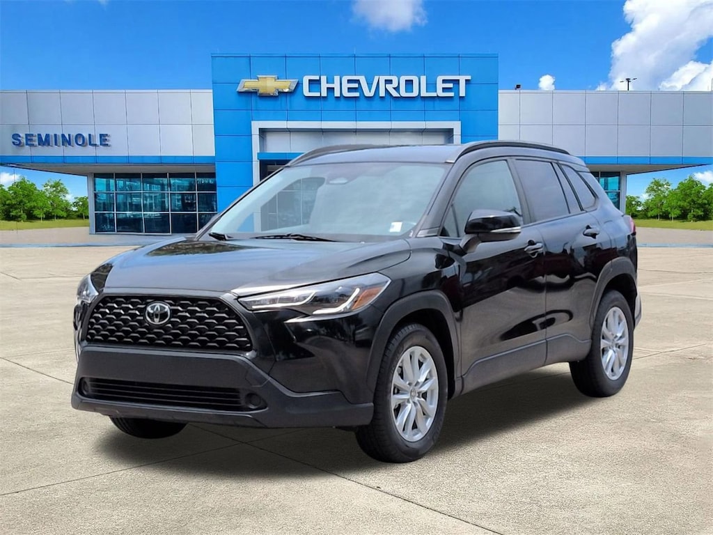 Used 2023 Toyota Corolla Cross LE SUV