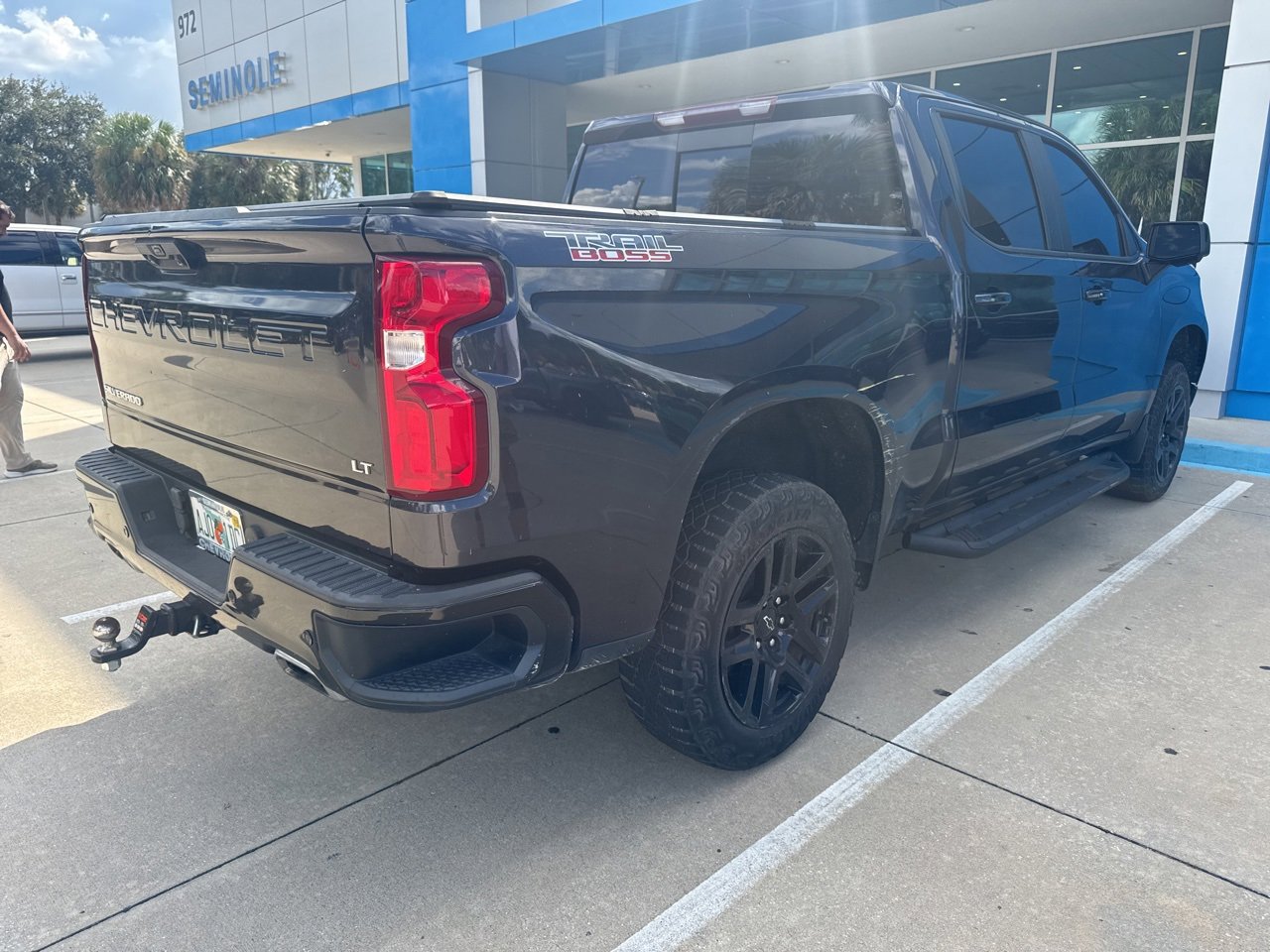 2022 Chevrolet Silverado 1500 LT Trail Boss photo 3