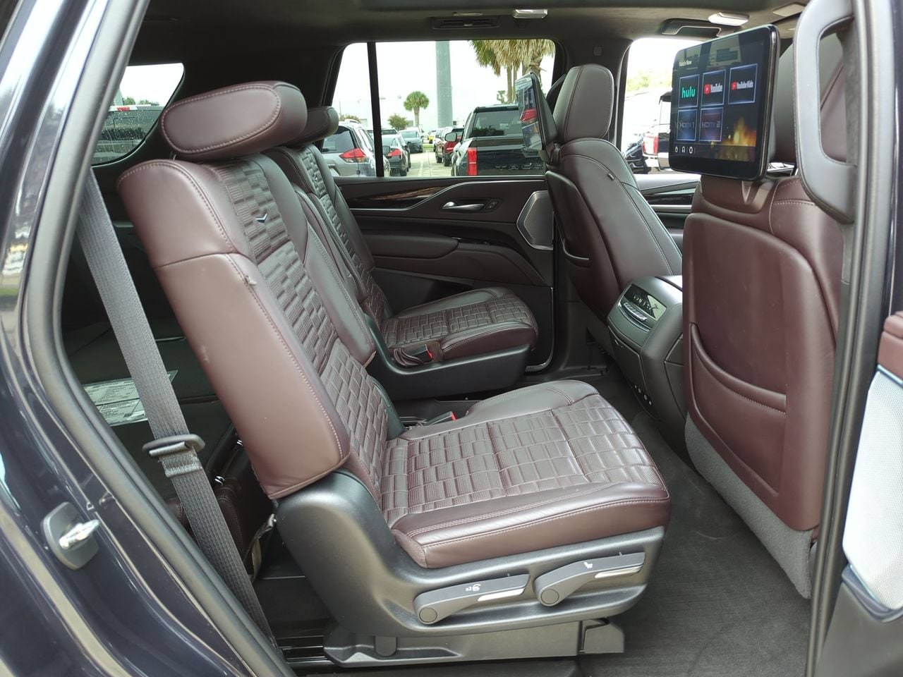 2023 Cadillac Escalade Premium Luxury Platinum - Photo 24