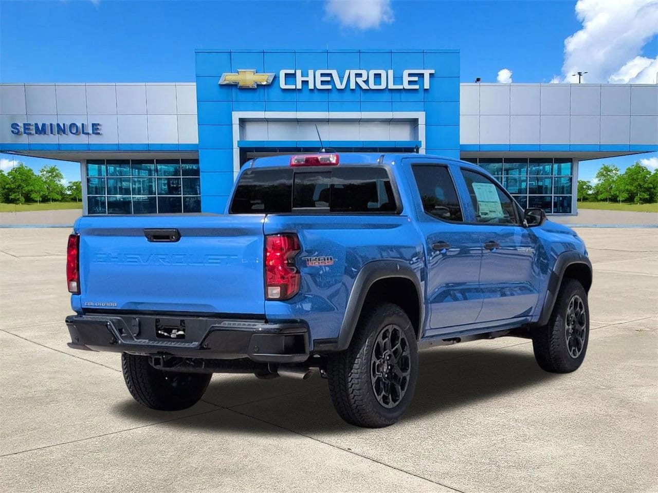 2026 Chevrolet Colorado Trail Boss - Photo 4