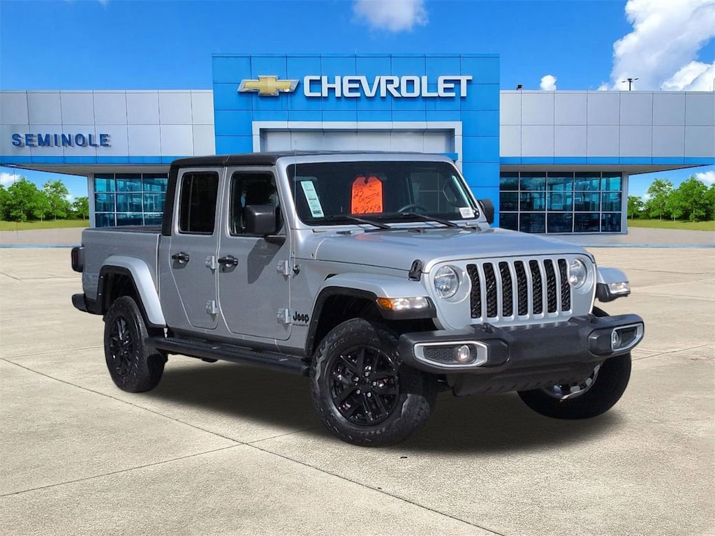 Used 2023 Jeep Gladiator Sport S 4x4 Truck Crew Cab