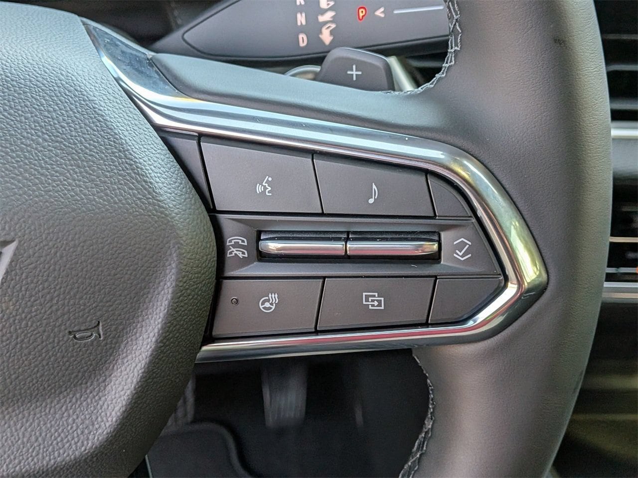 2026 Chevrolet Equinox LT - Photo 12