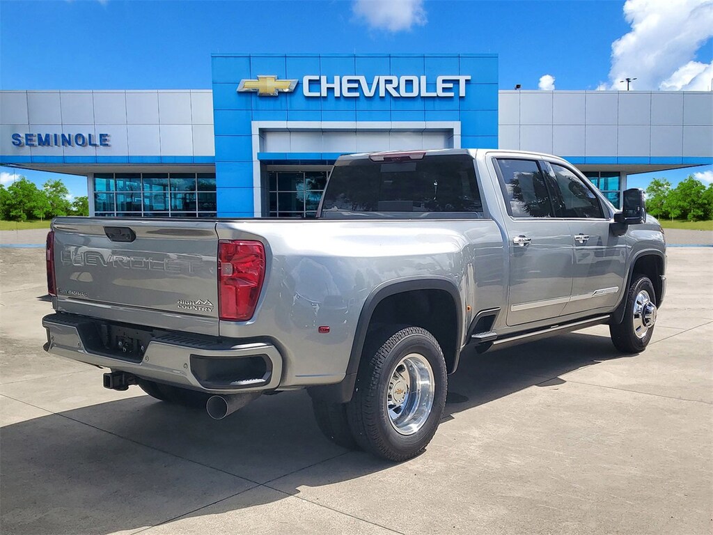 New 2026 Chevrolet Silverado 3500 HD High Country Truck Crew Cab