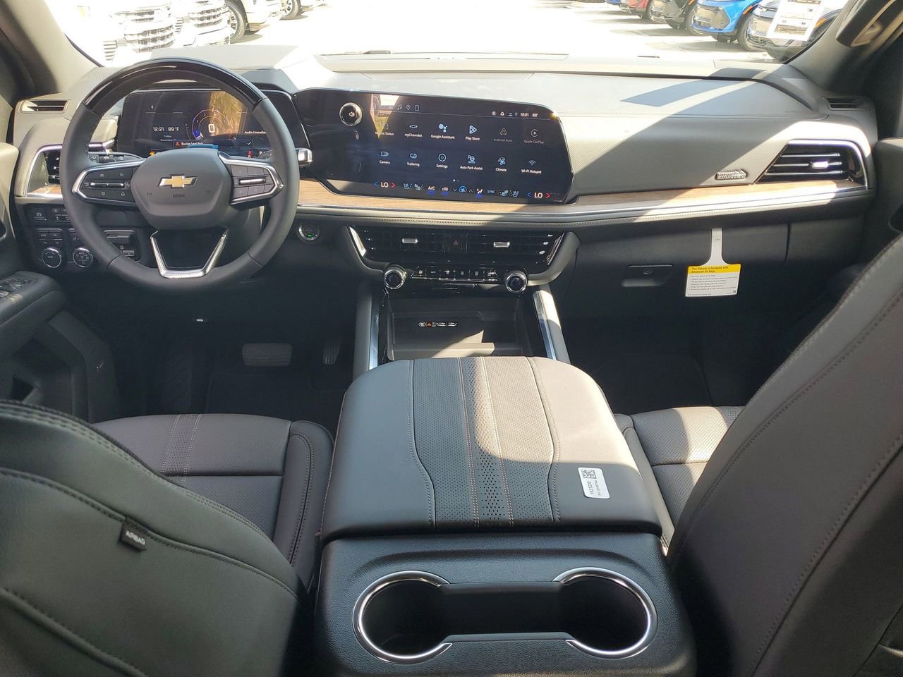 2026 Chevrolet Suburban High Country - Photo 14