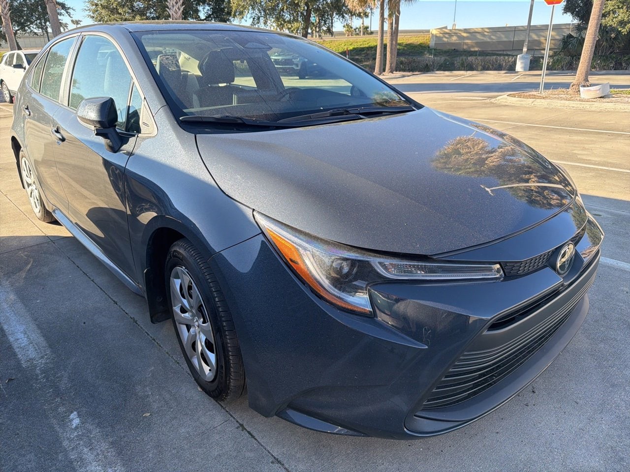 Used 2025 Toyota Corolla LE with VIN 5YFB4MDE5SP270876 for sale in Kansas City