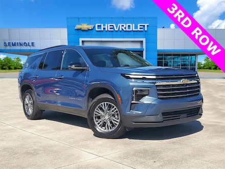 2025 Chevrolet Traverse LT SUV