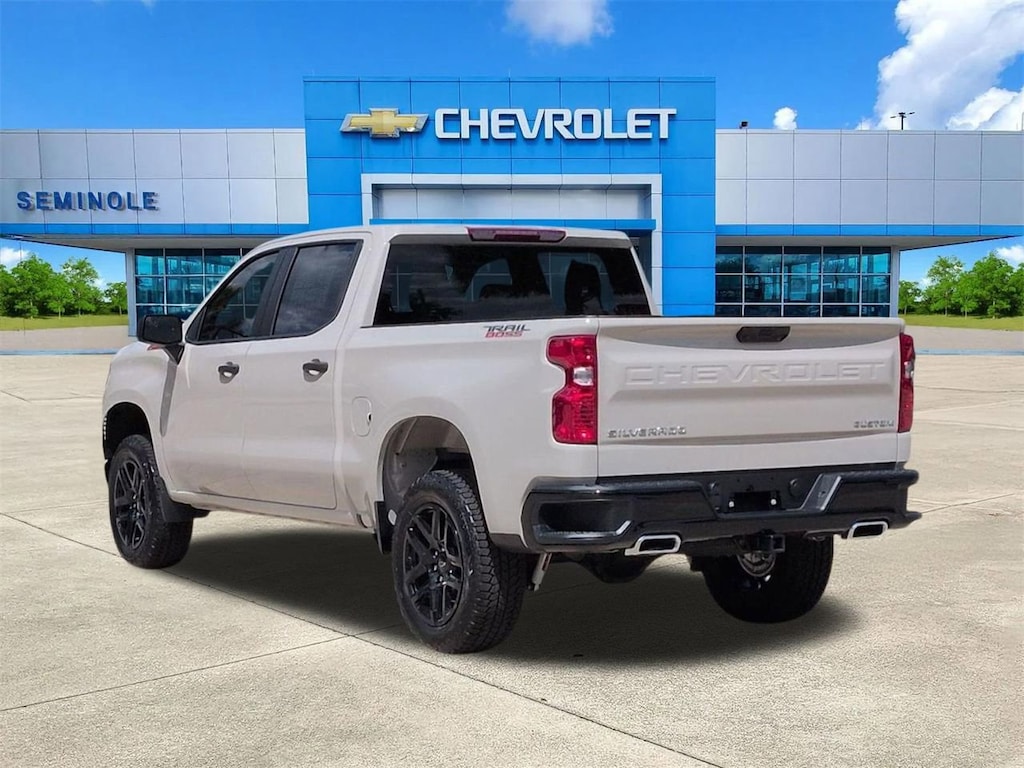 New 2026 Chevrolet Silverado 1500 Custom Trail Boss Truck Crew Cab