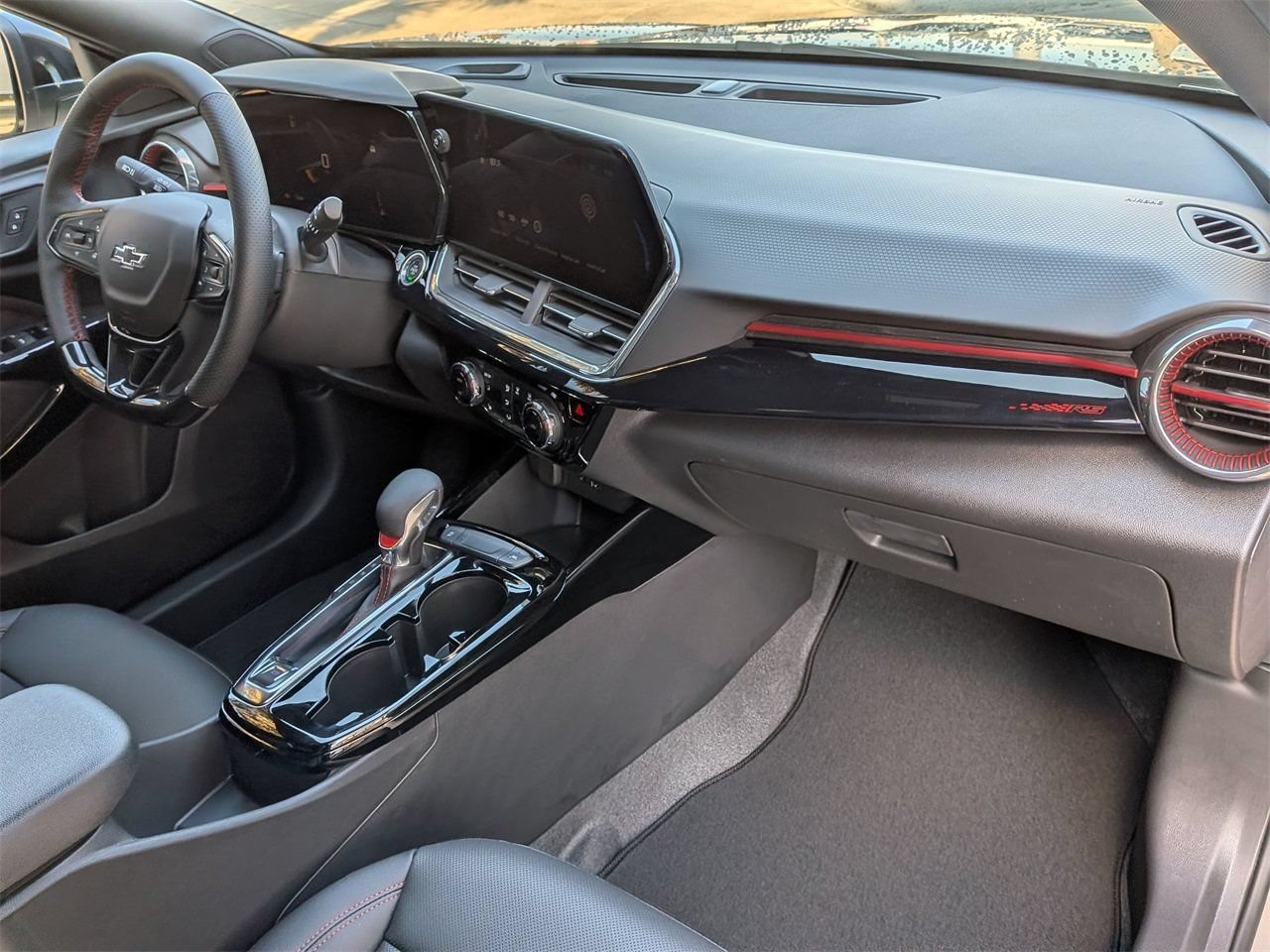 2026 Chevrolet Trax RS - Photo 23