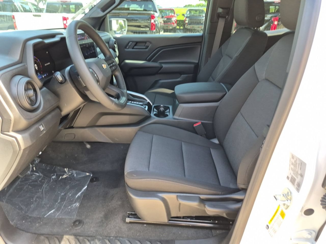 2026 Chevrolet Colorado Work Truck - Photo 17
