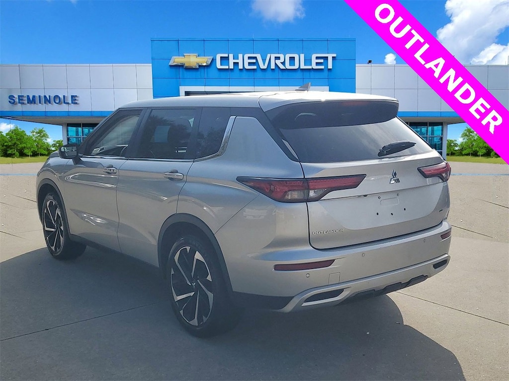 Used 2023 Mitsubishi Outlander SE SUV